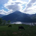 Апартаменты Piccolo Paradiso Pianello Del Lario